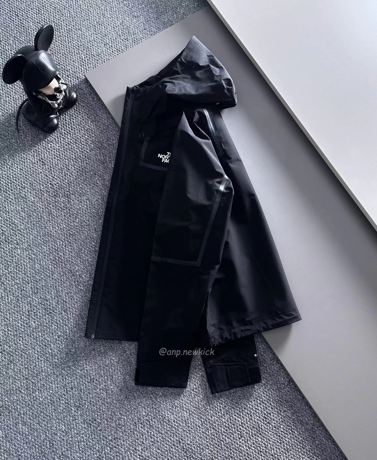 The North Face Futurelight Mountain Nmist Jacket (7) - www.newkick.vip